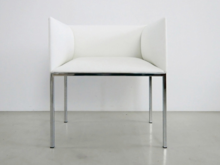 KISSEN Chair Series