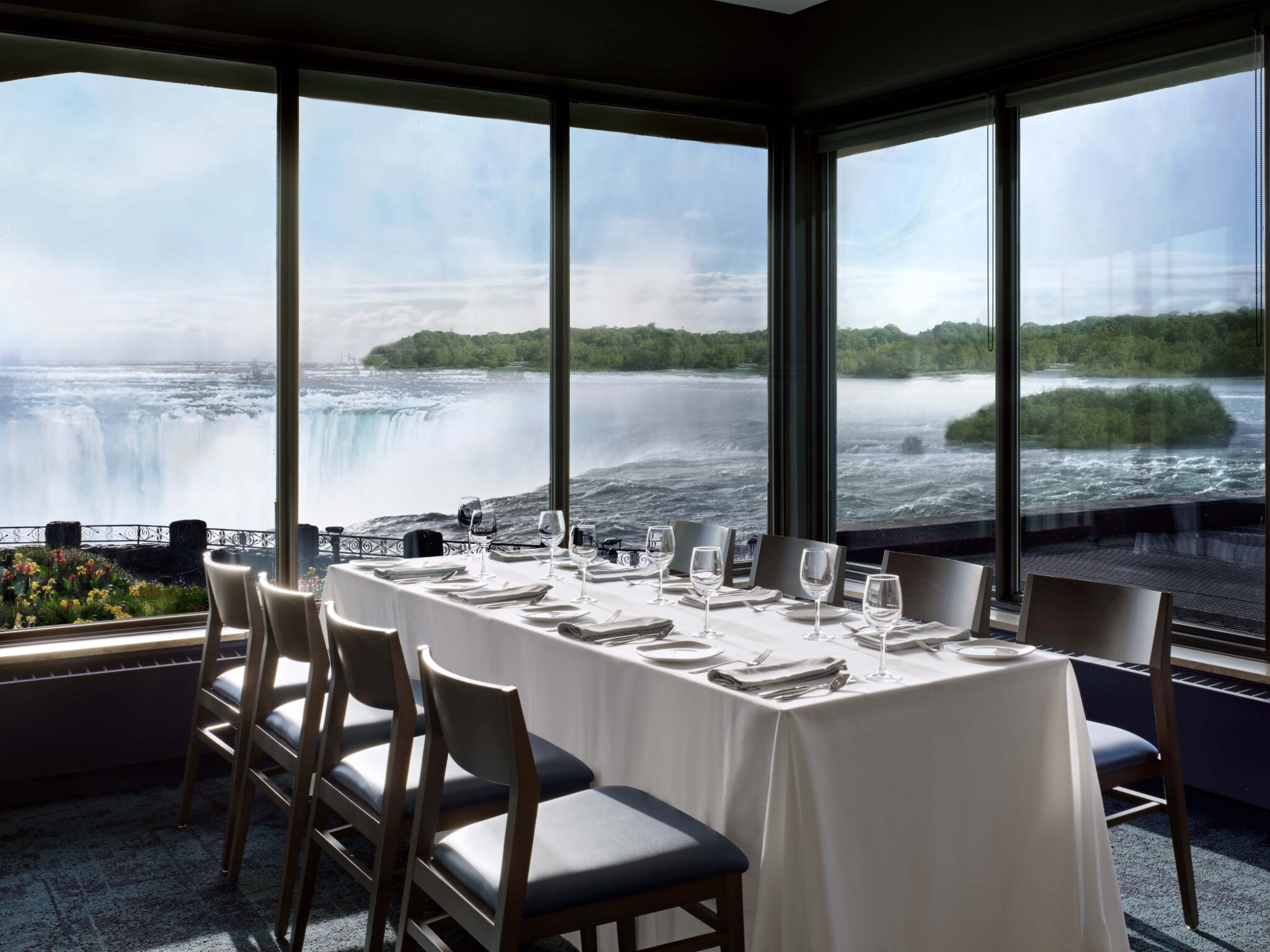 Table Rock House Restaurant Niagara Falls Johnson Chou
